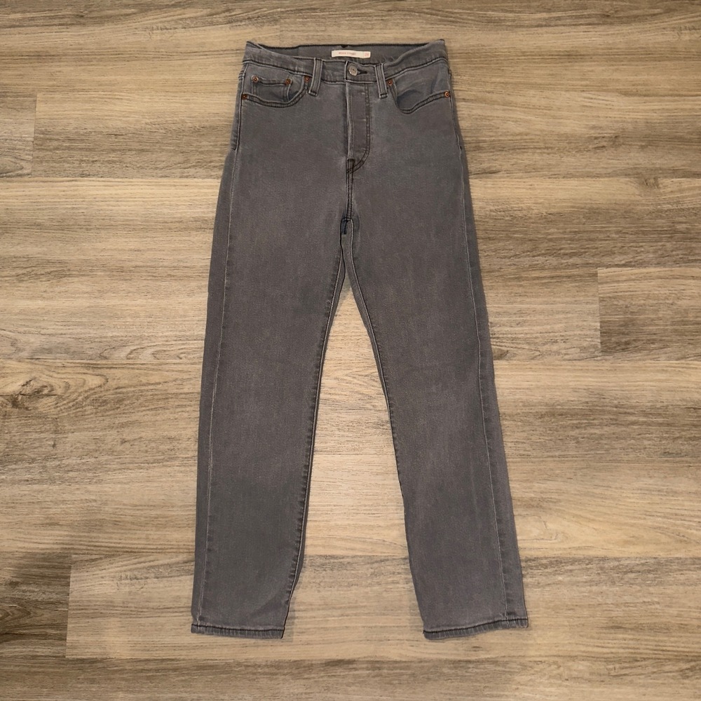 Levi's Wedgie Straight Jeans Gray High Rise Vintage Wash‎ Womens 28x28